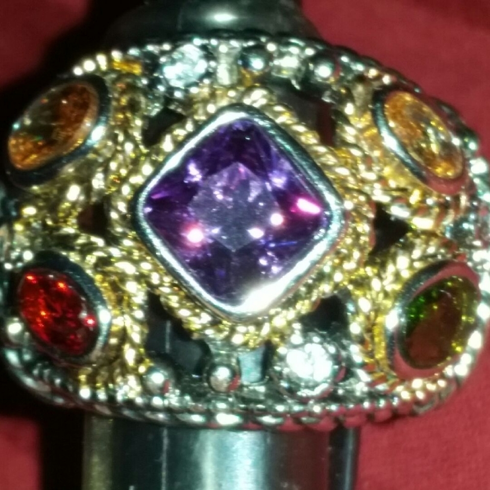 Ring of precious stones